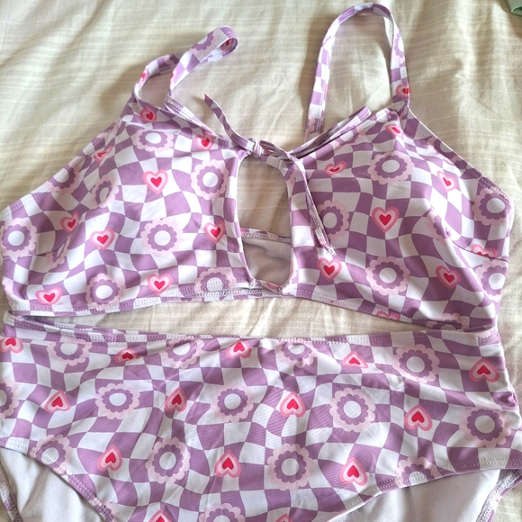 SHEIN 2XL Plaid & Heart Print Tie Front Bikini Swimsuit - Picture 14 of 15